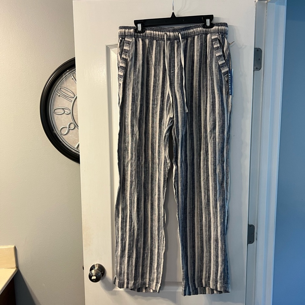 NWT Artisan NY pull on 100% linen blue and white pants size L